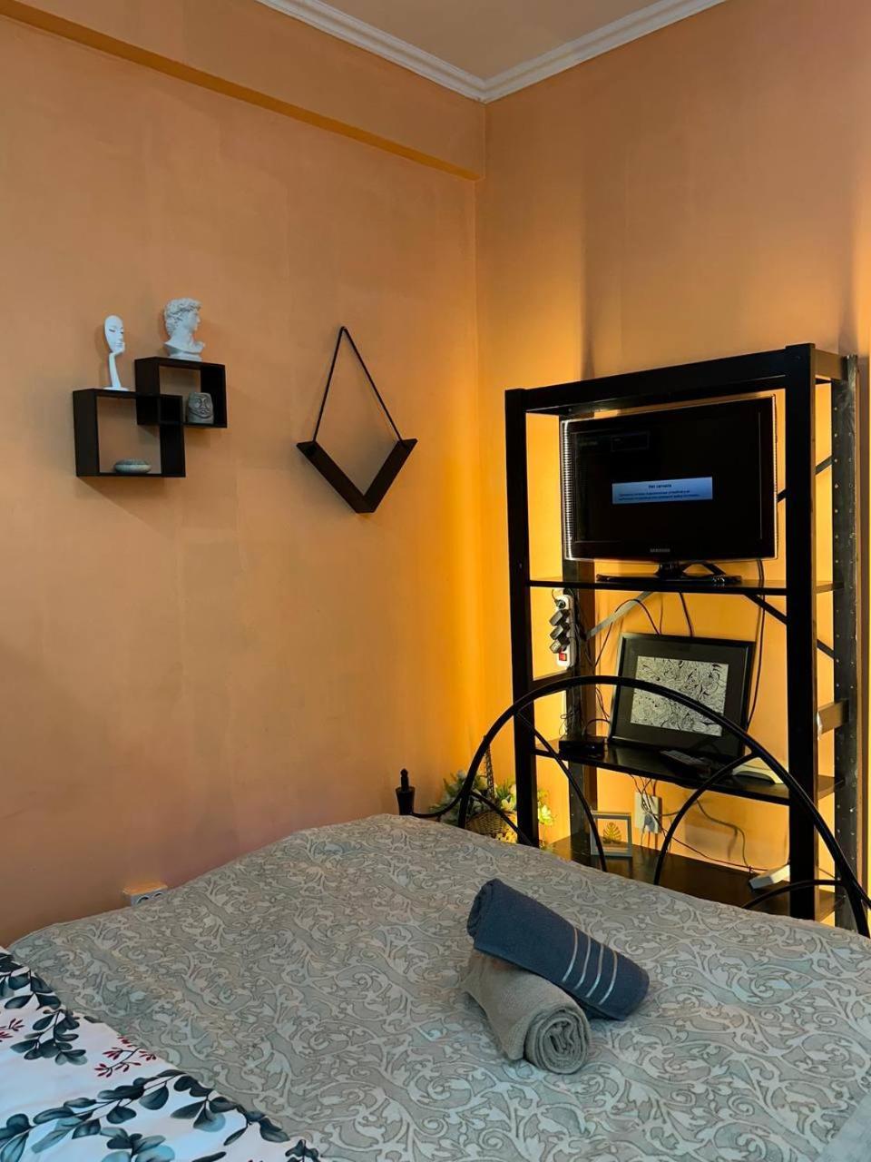 1-Room Apart. 21 On Usenbaeva 52 Near Eurasia Shopping Center Bishkek Exterior photo