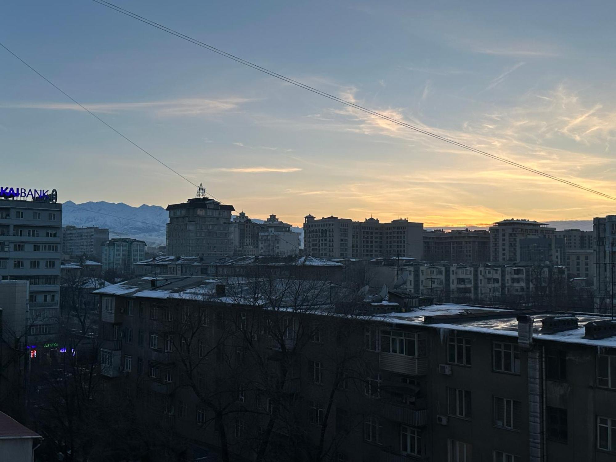 1-Room Apart. 21 On Usenbaeva 52 Near Eurasia Shopping Center Bishkek Exterior photo